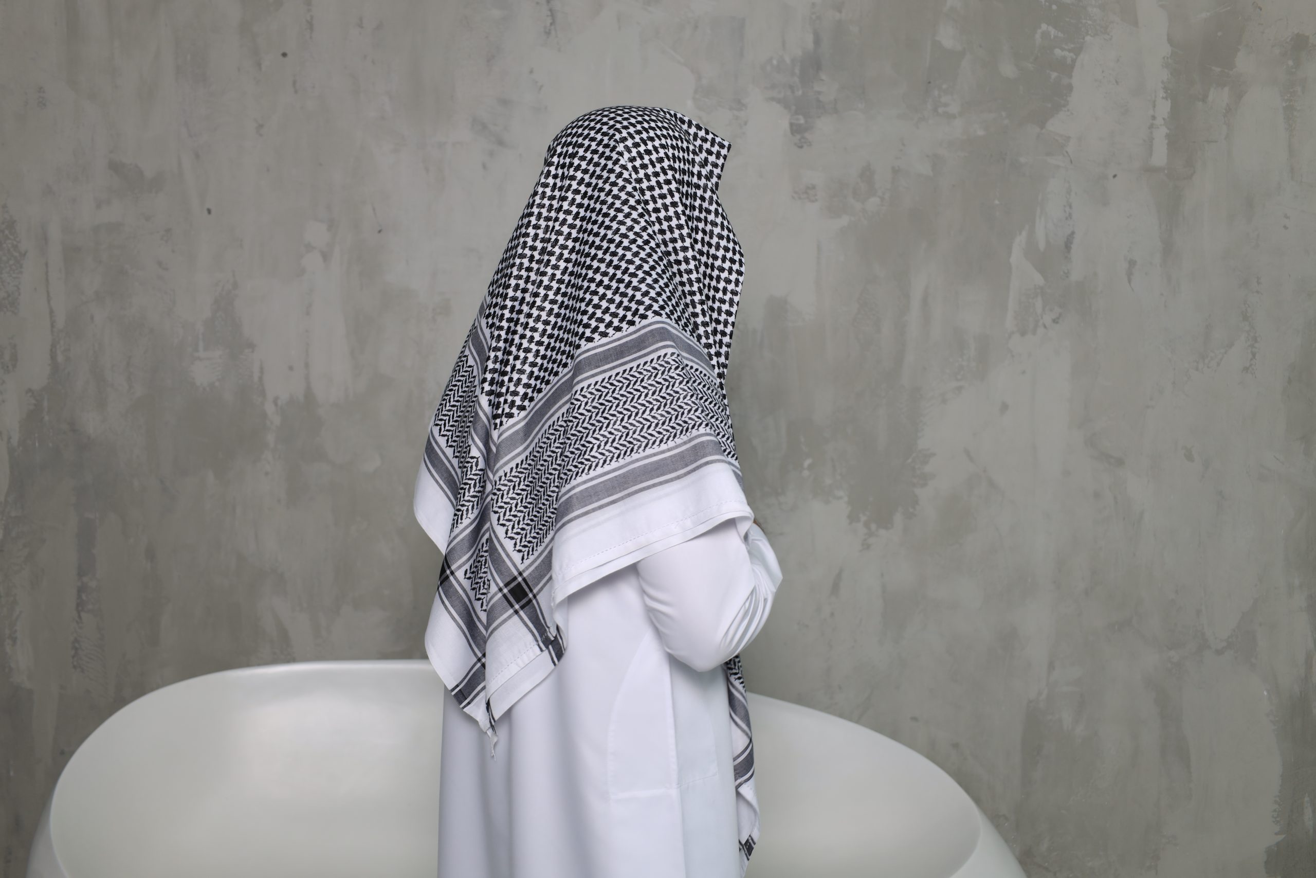 Black and white keffiyeh scarf & shemagh