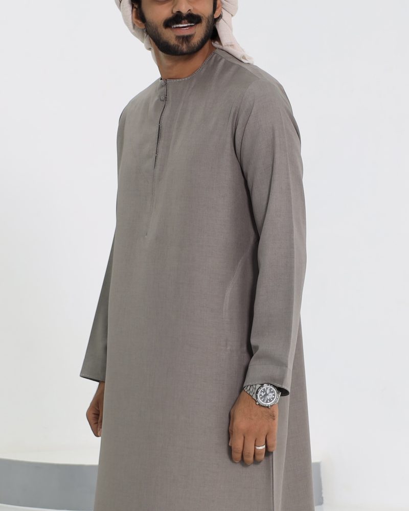 #M118 | Khaki Grey Omani Thobe | Wrinkle Resistant fabric